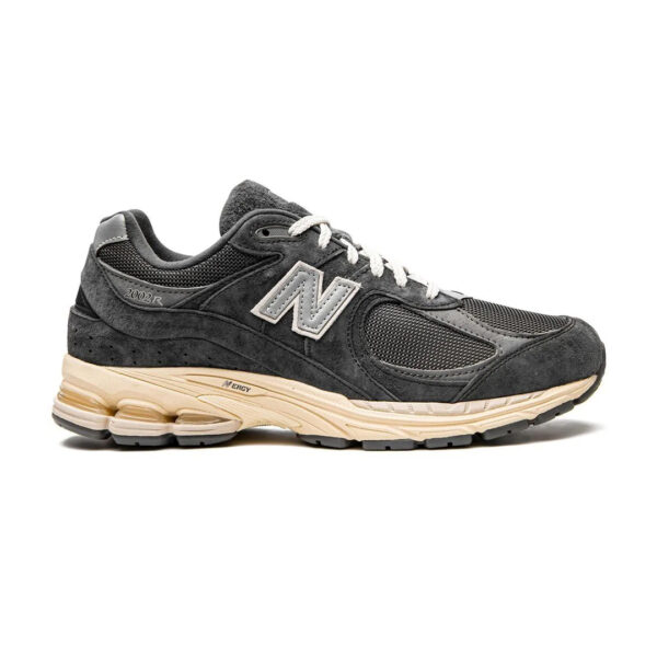 NB (New Balance) 2002R Black Dark Grey - side angle